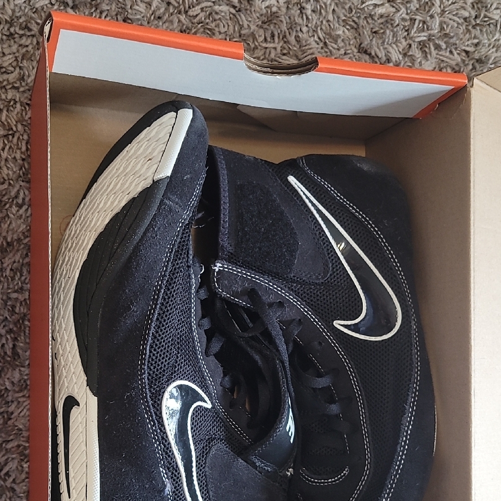 Nike Black and White Wrestling Shoes